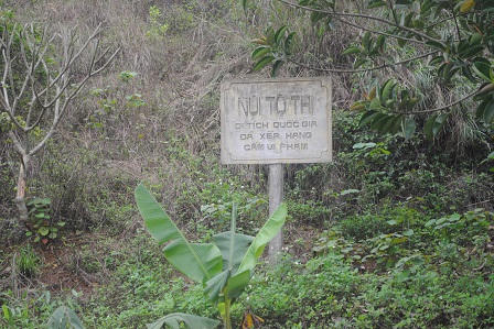 Người đàn ông hai mươi năm ôm nỗi oan dưới chân nàng Tô Thị